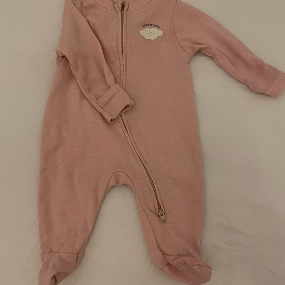 0-3month Baby girl sleepers - Picture 5 of 6